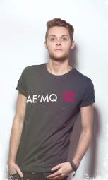 AemqKiss